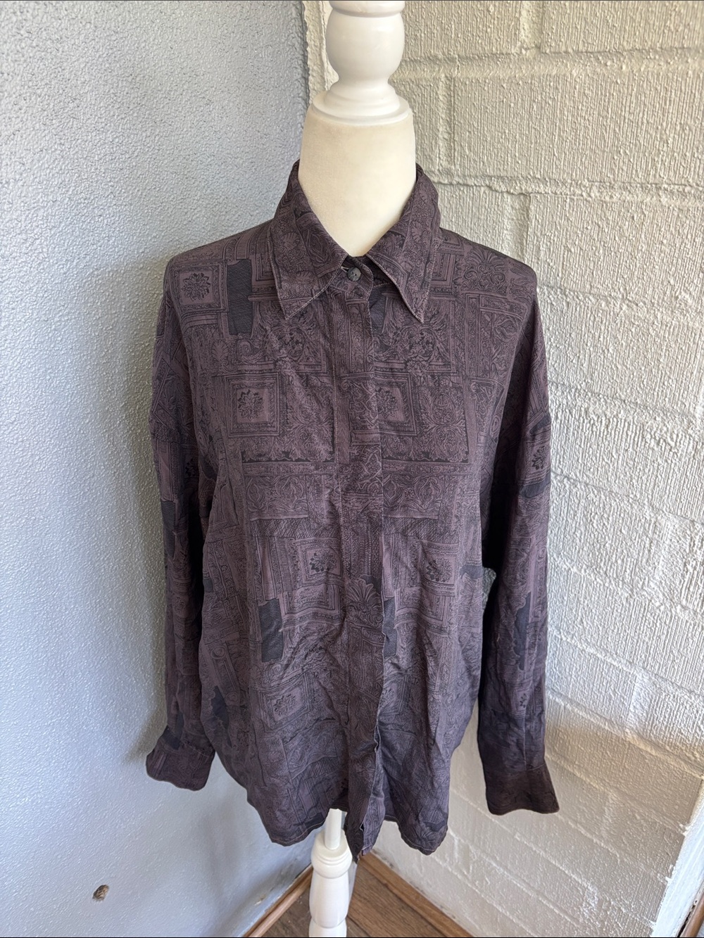 Annie Alexander Silk Vintage Ornate Mauve Long-Sleeve Button Blouse sz M